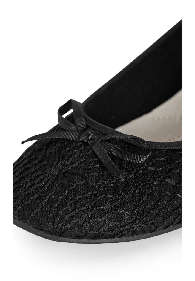 Crochet Ballerina image number 5