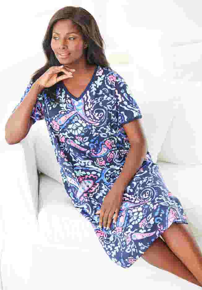 Short T-Shirt Lounger image number 8