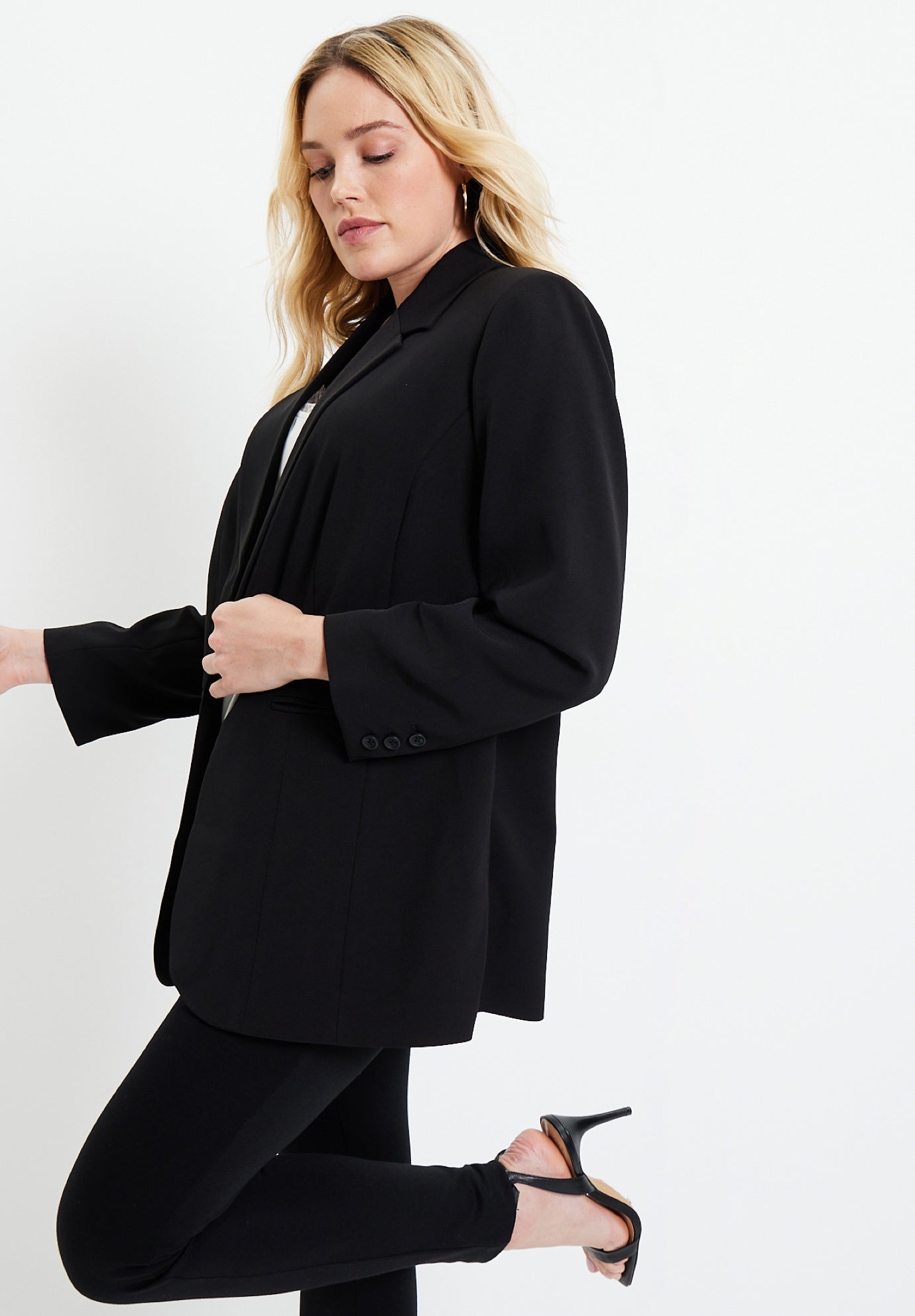 Classic Blazer image number 2