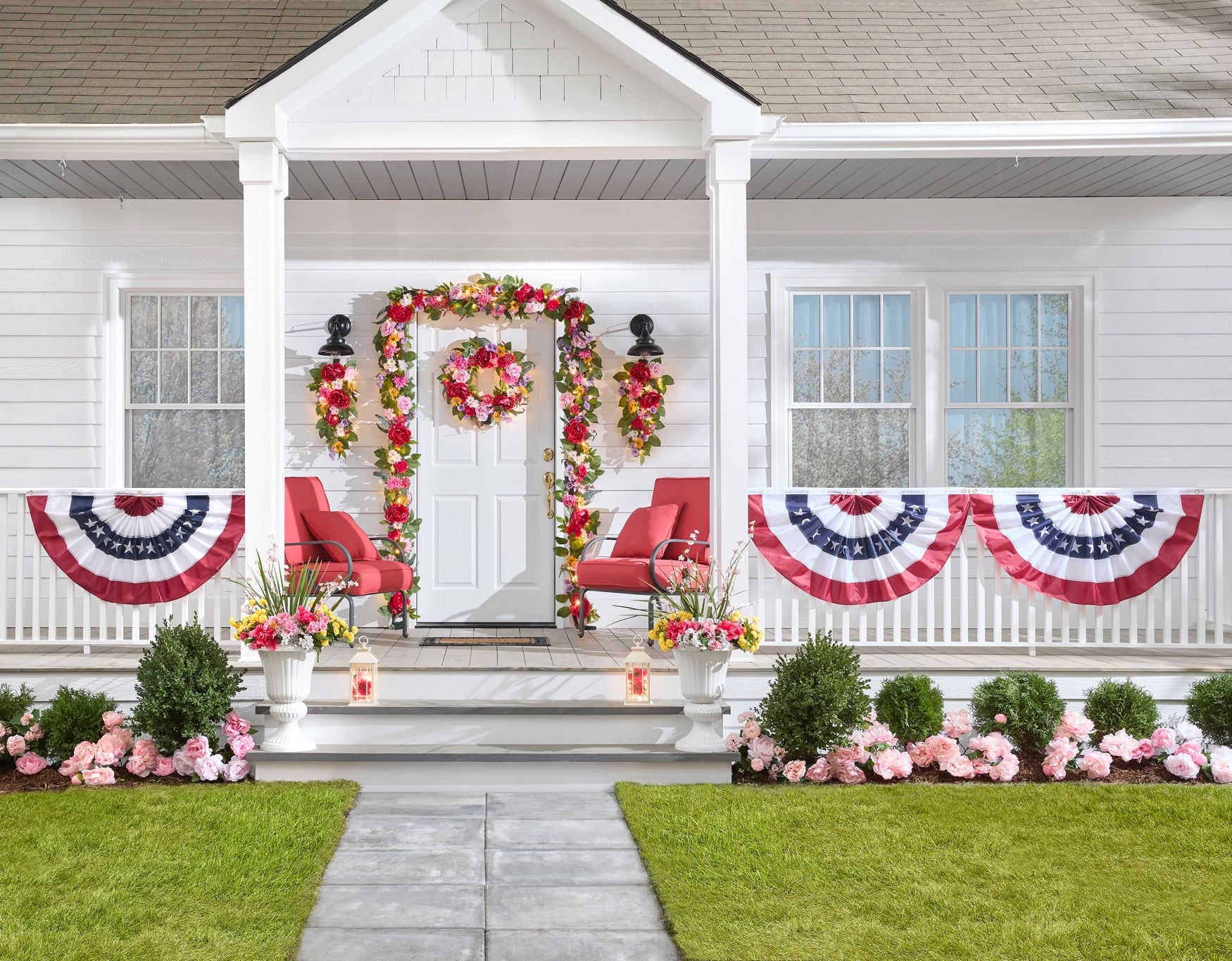 24" Pre-Lit Mia Spring Wreath image number 2