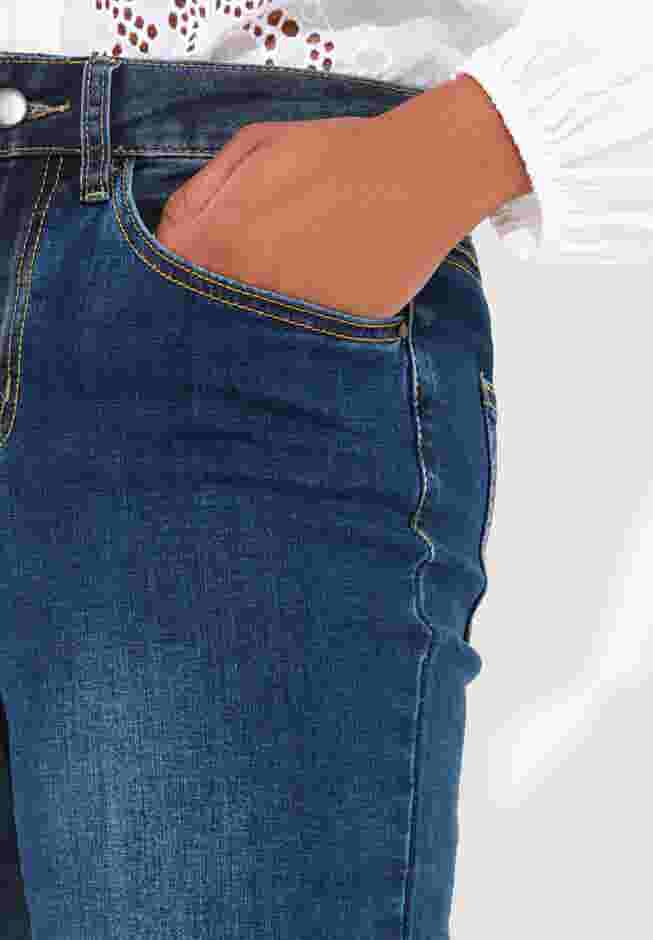Stretch Denim Bootcut Jean image number 3