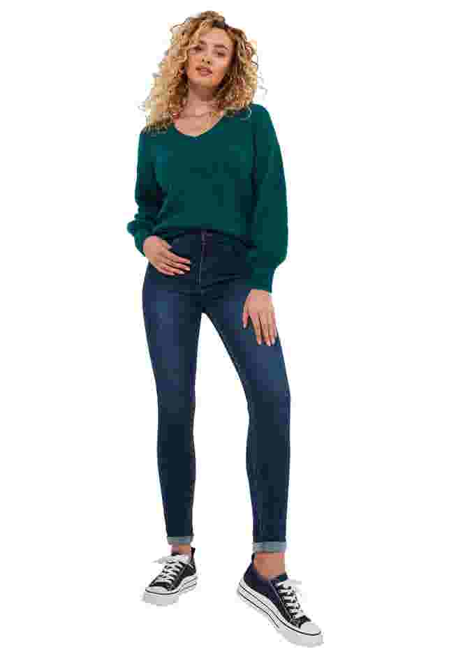Cozy V-Neck Pullover Sweater image number 3