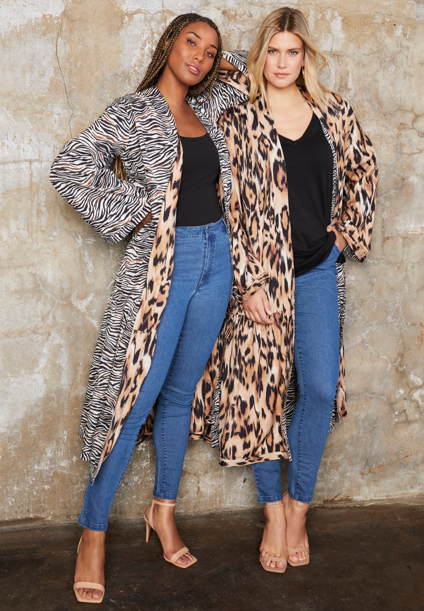 Reversible Printed Duster image number 0