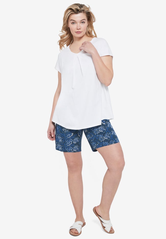 Twisted V-neck Tee image number 3