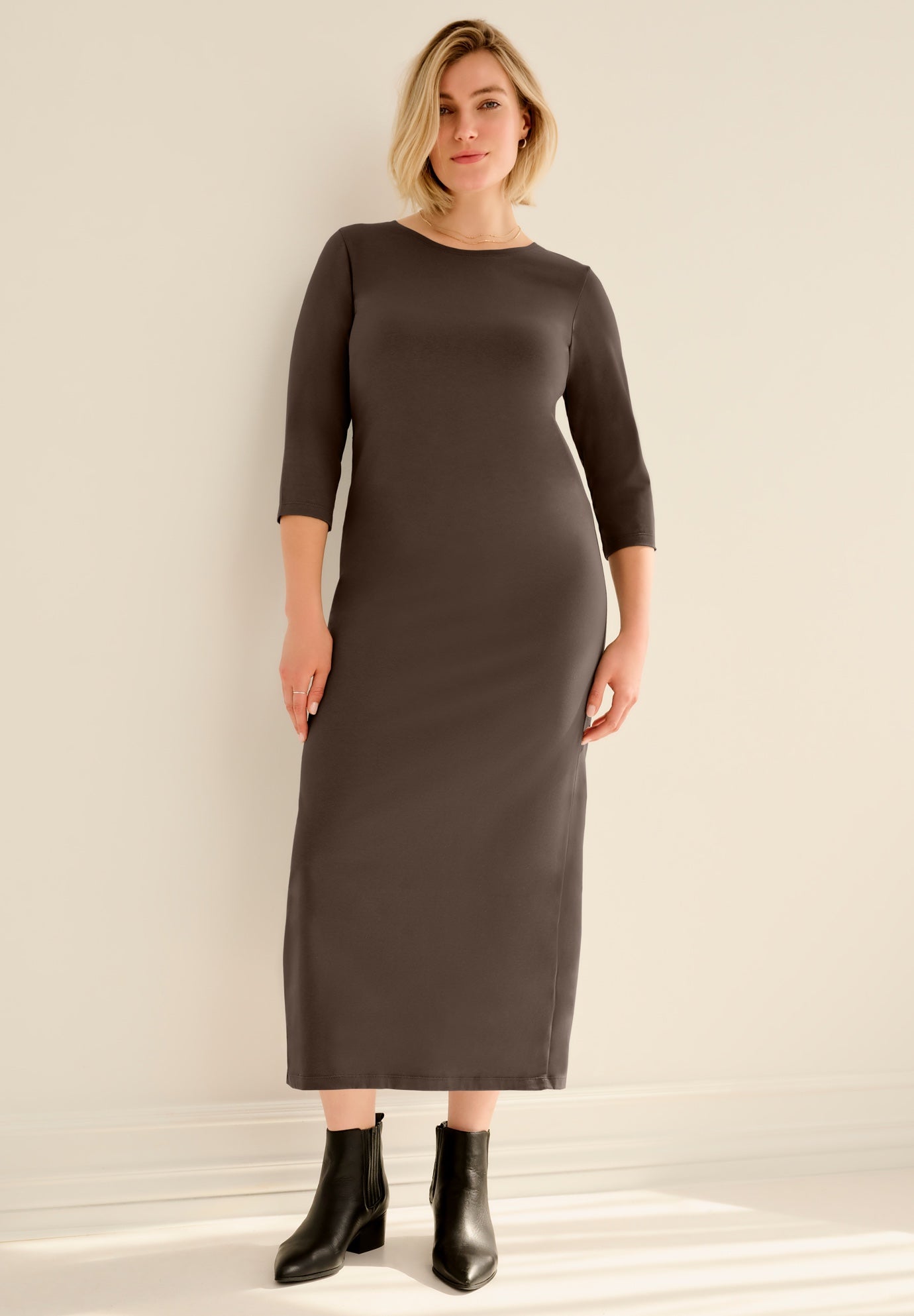 Cotton Spandex Jersey Three-Quarter Sleeve Scoopneck Maxi Dress image number 0