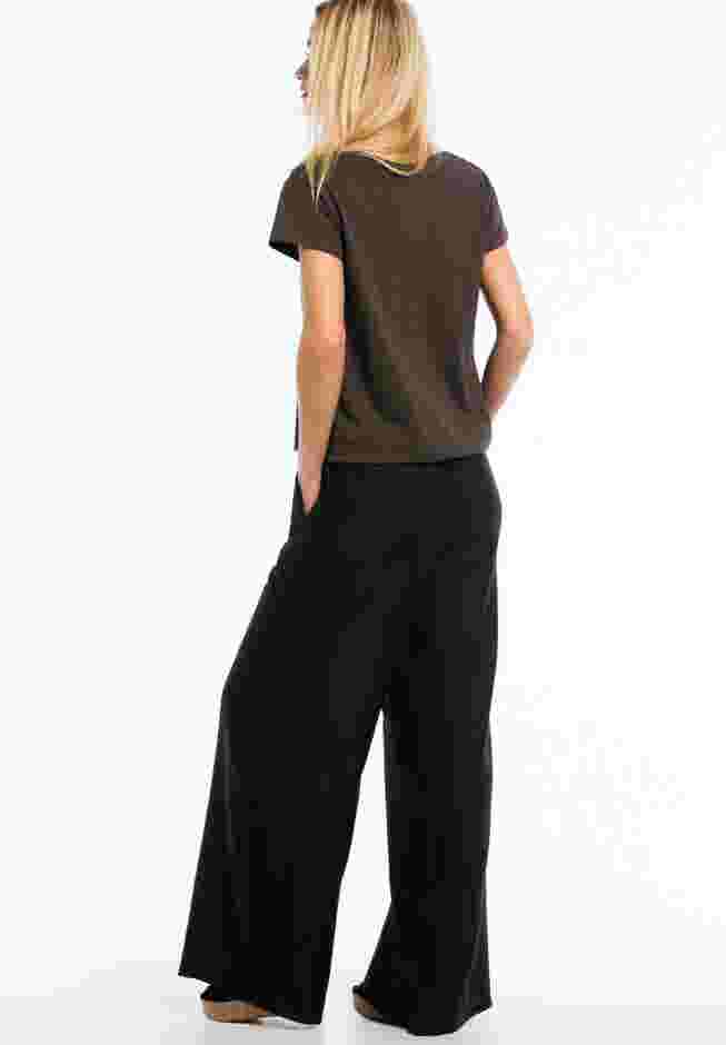 Wide-Leg Soft Pants with Back Elastic image number 1