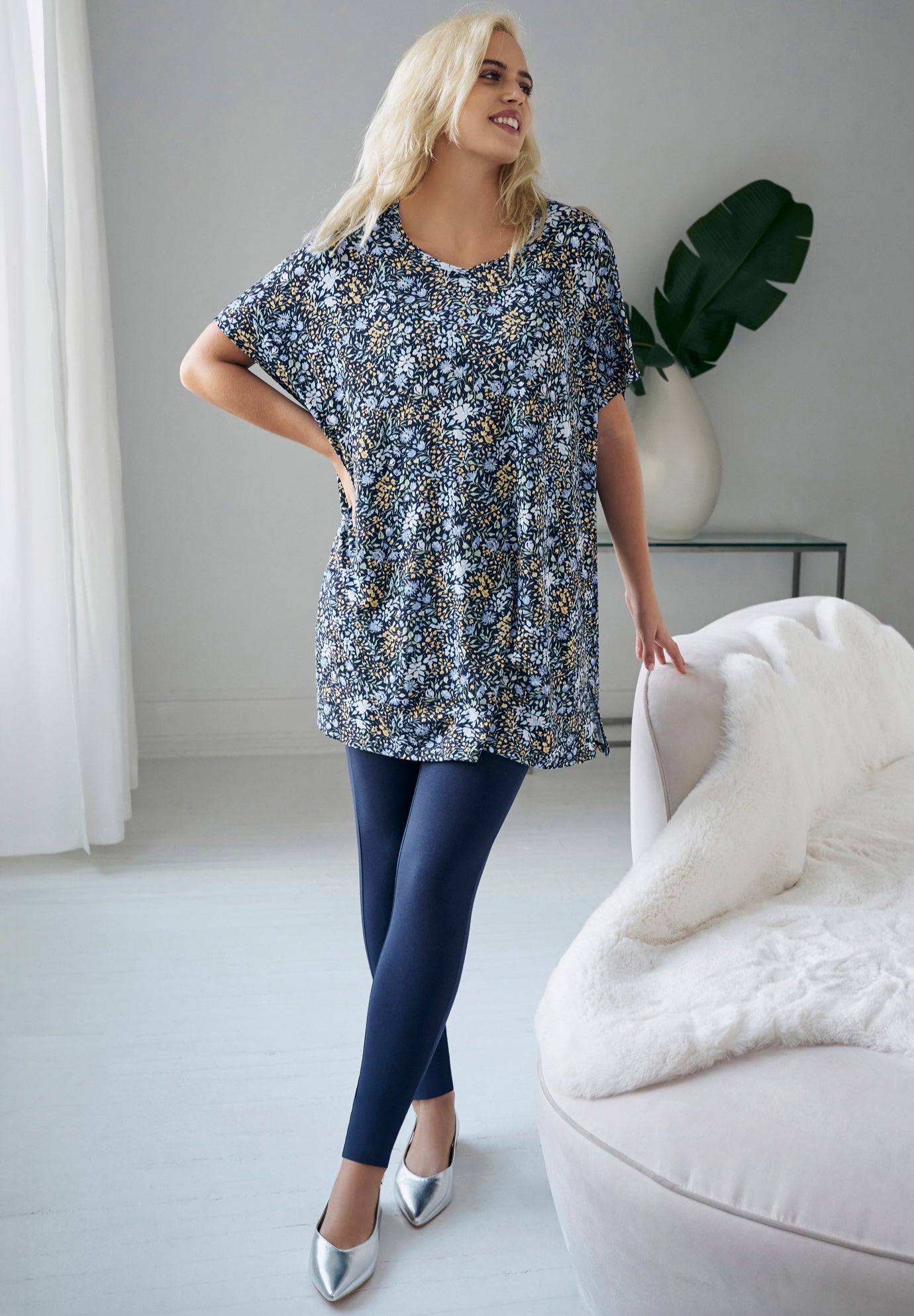 Stretch Jersey Knit V-Neck Oversized Tunic image number 2