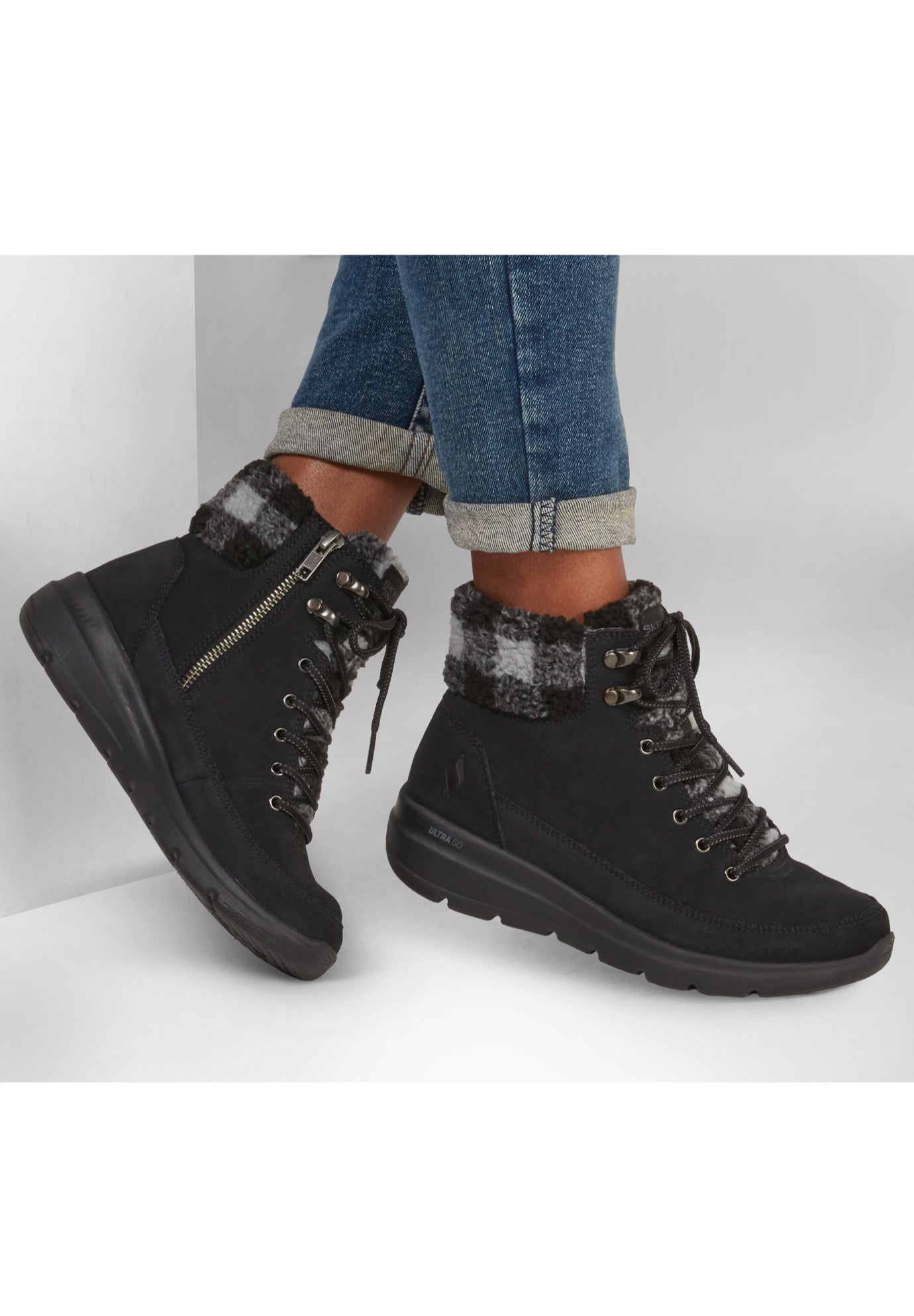 The On the Go Glacial Ultra Timber Bootie image number 2