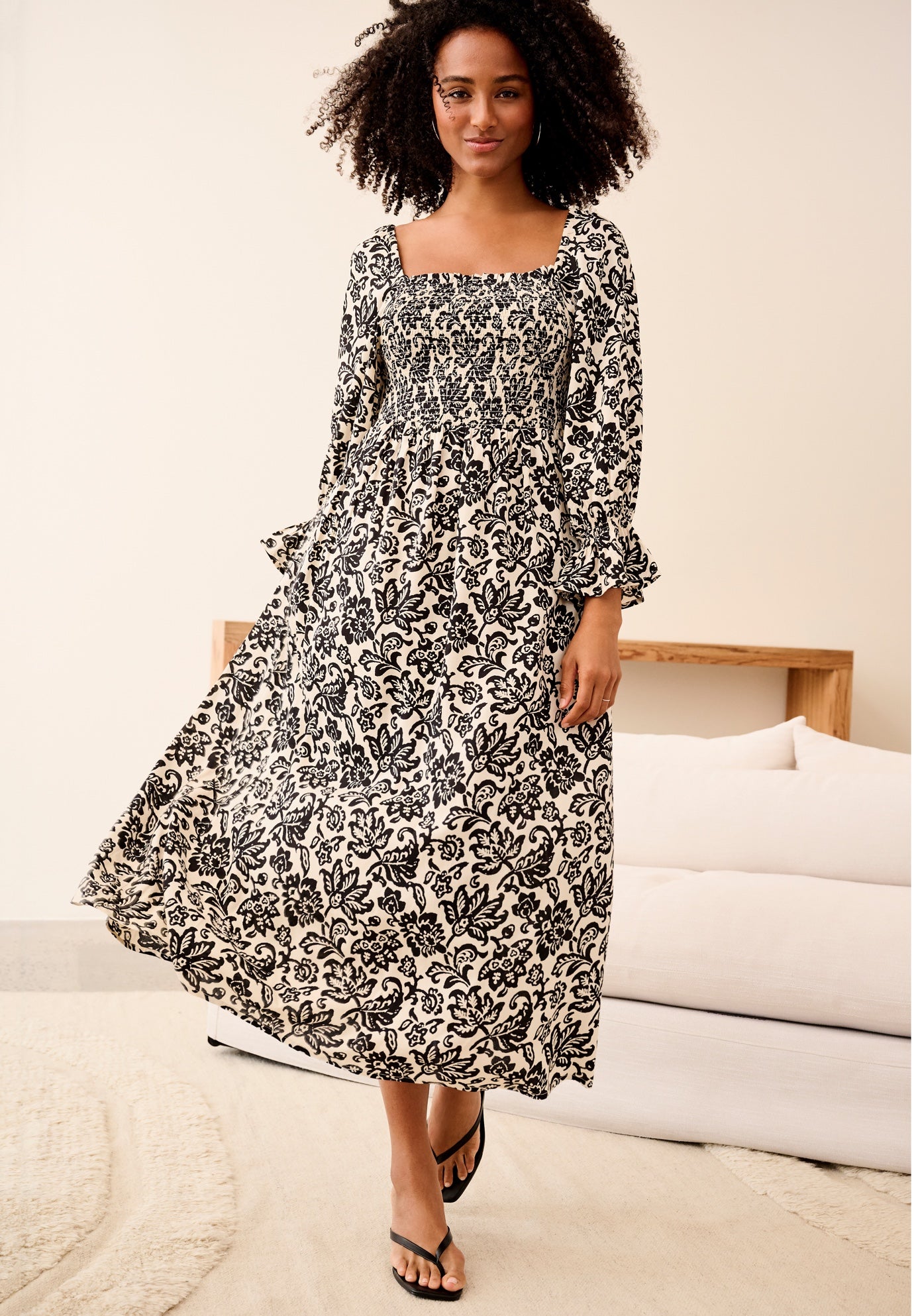 SMOCKED BODICE SQUARE NECK MIDI DRESS image number 0