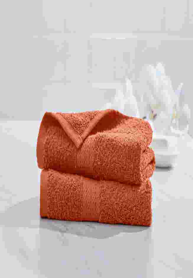 BH Studio 2-Pc. Hand Towel Set image number 0
