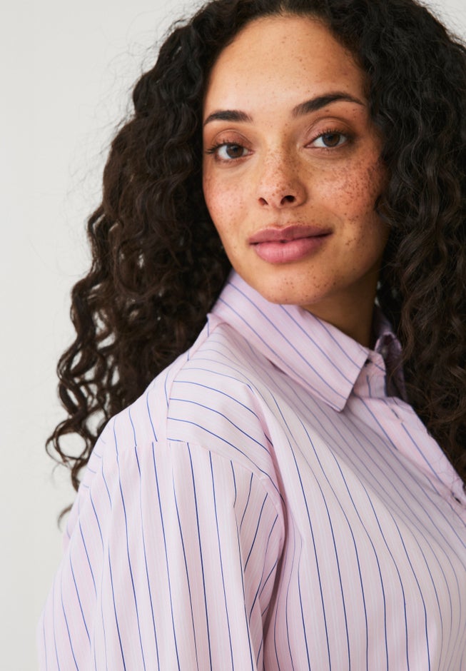 OVERSZED BUTTON FRONT SHIRT image number 2