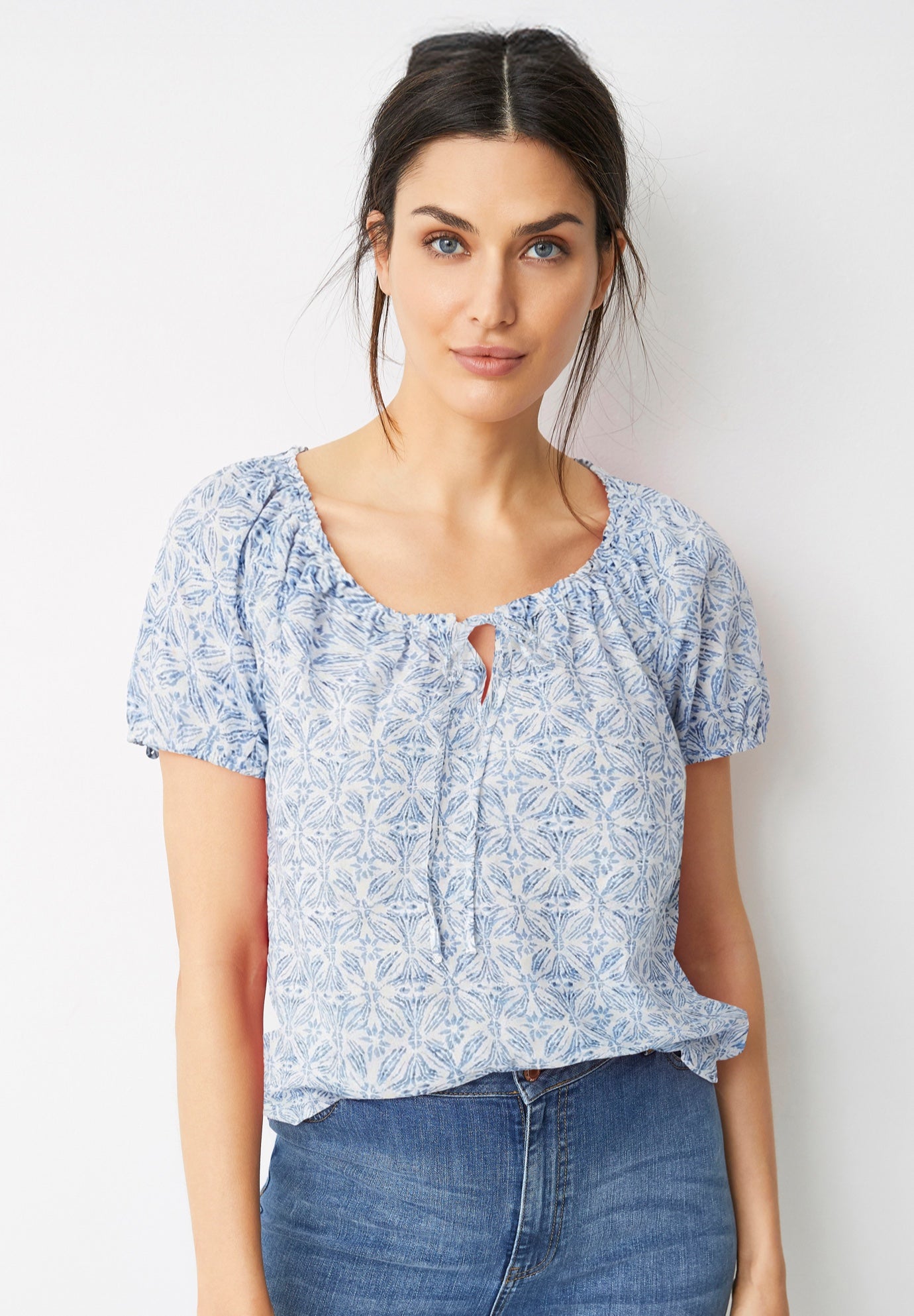 Keyhole Neckline Peasant Blouse image number 0