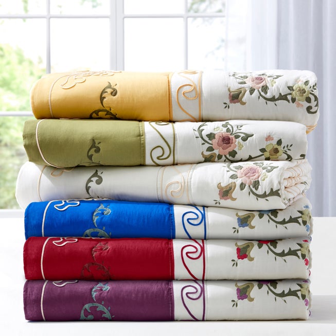 Ava Oversized Embroidered Cotton Quilt image number 1