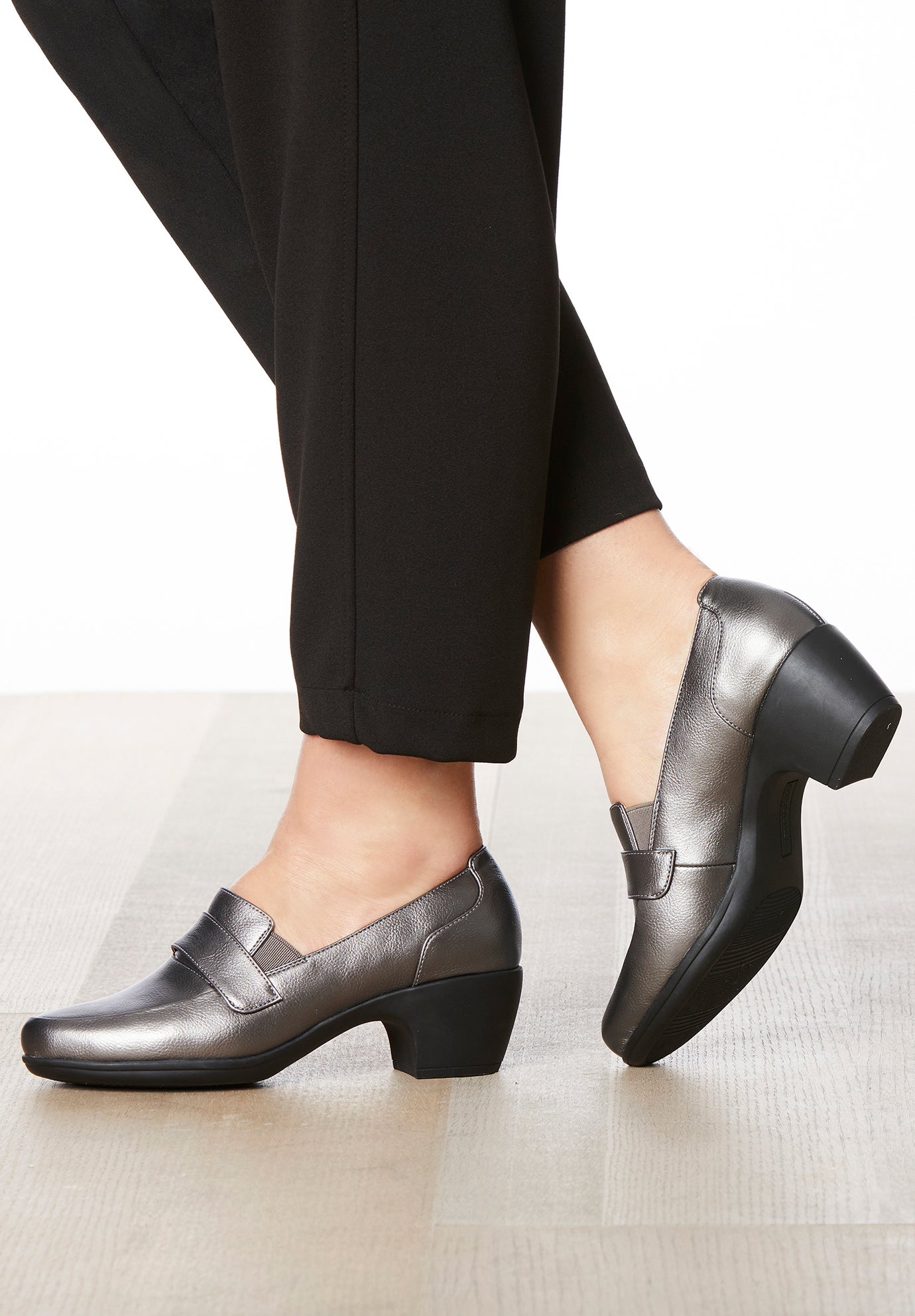 The Maya Slip On Shootie image number 6