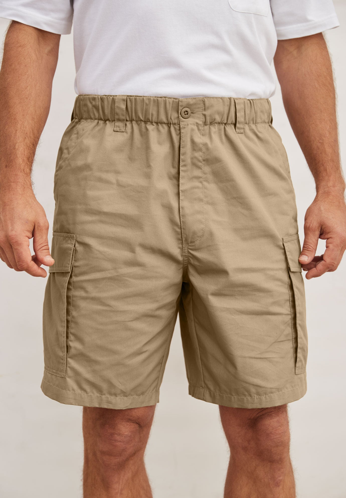 8" Moisture Wicking Cargo Shorts image number 0