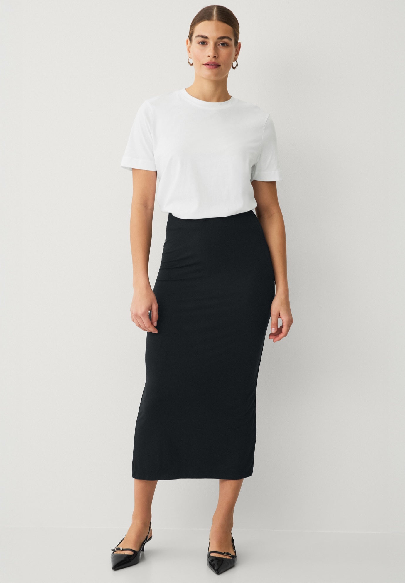 Back Slit Knit Midi Skirt image number 0