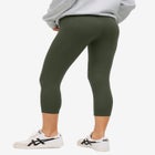 Knit Capri Leggings image number null