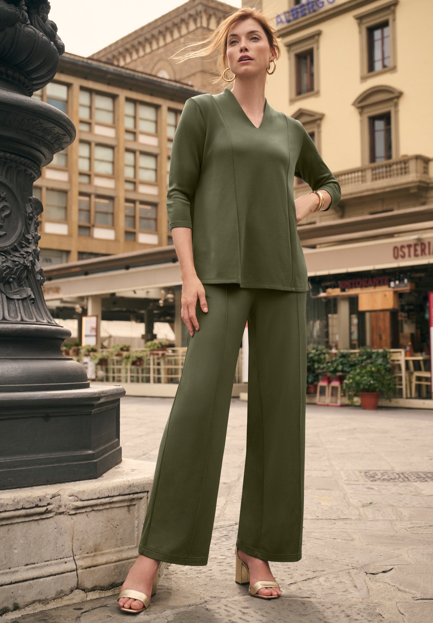 PERFECT EASE A-LINE COLLARED TOP image number 0