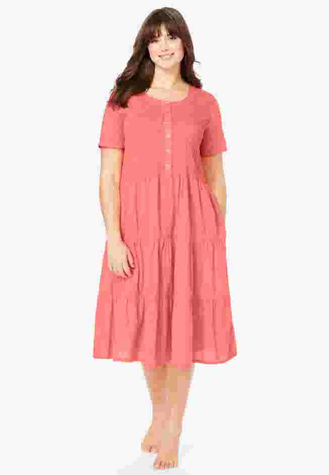 Smock Lounger image number 0