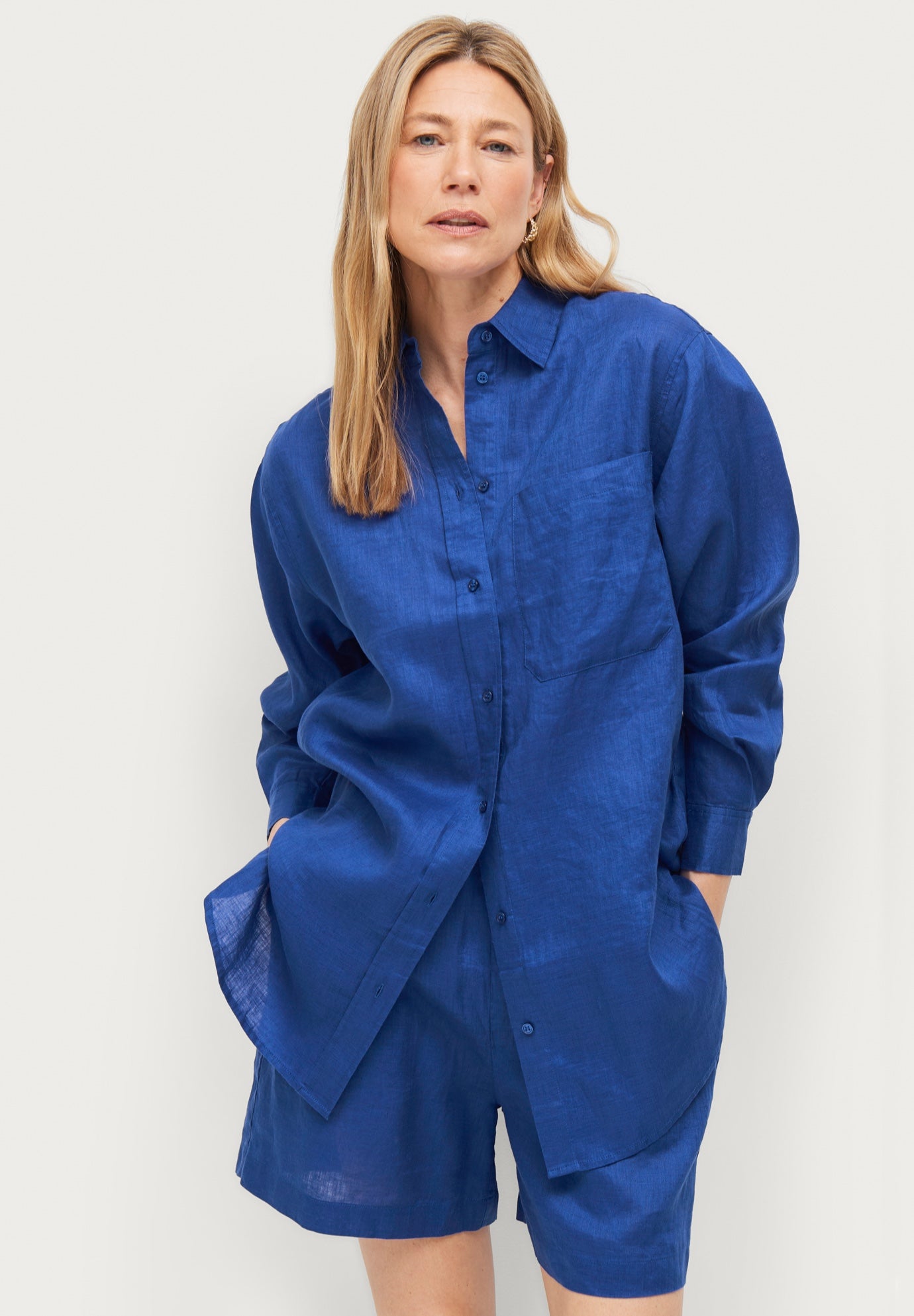 Oversized Linen-Blend Boyfriend Shirt image number 0