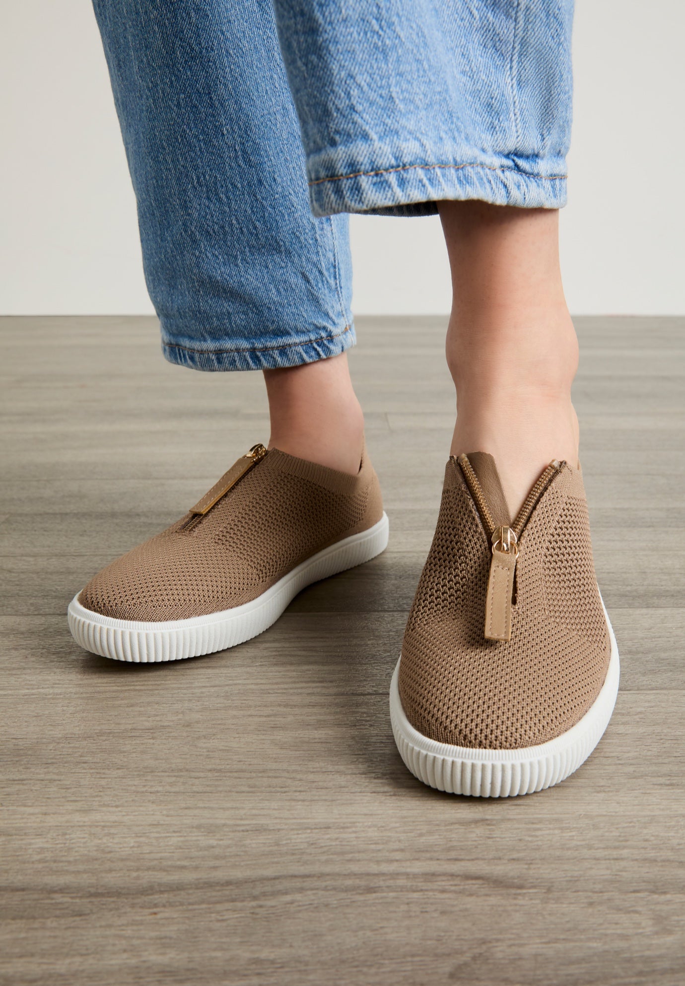 The Jacqui Sneaker image number 6