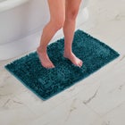 Butter Chenille Bath Rug image number null