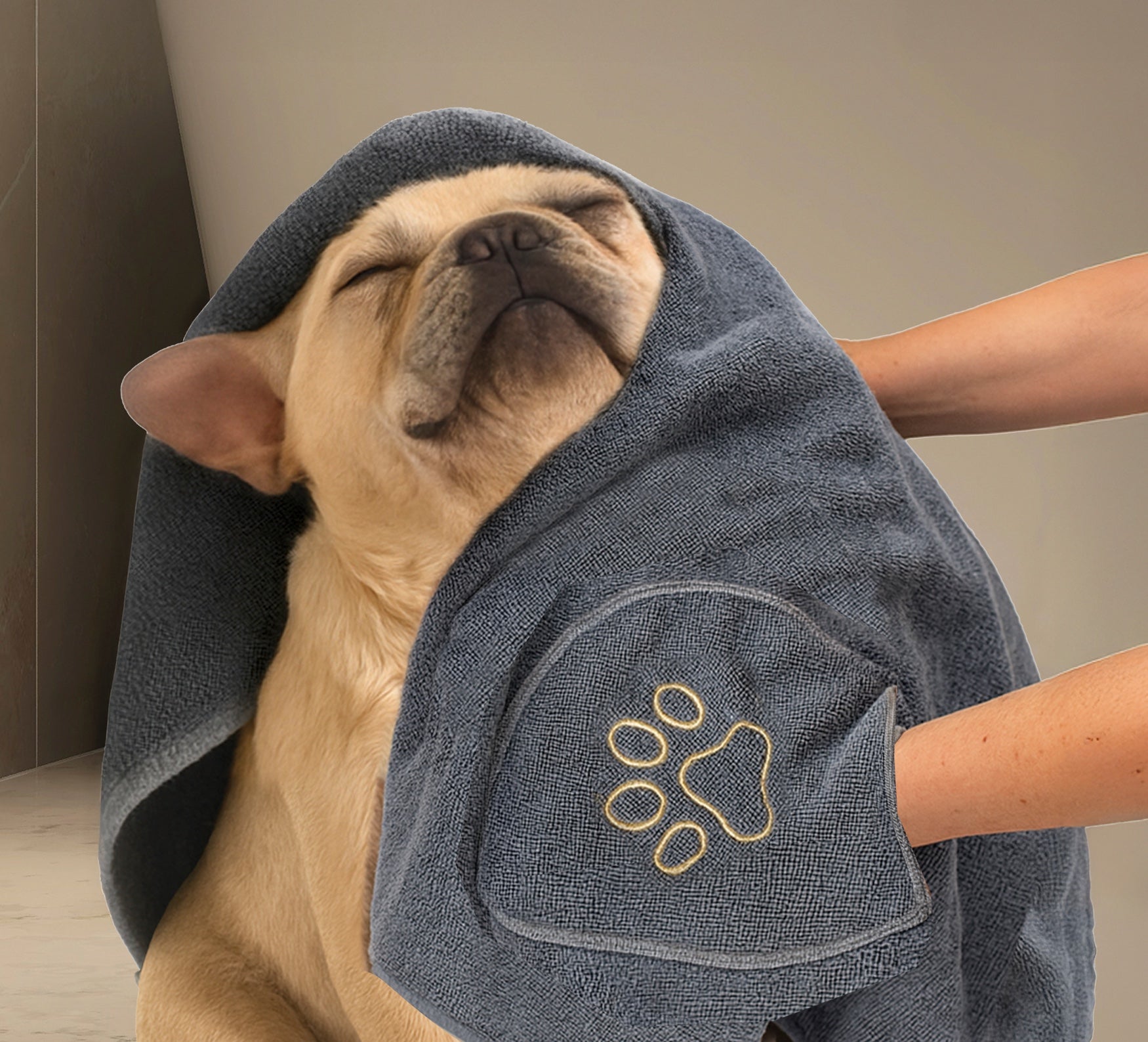 Ultra-Absorbent Pet Towel image number 3