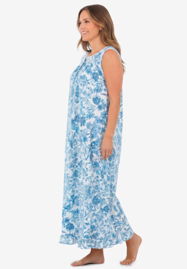 Rosebud Gown image number 2