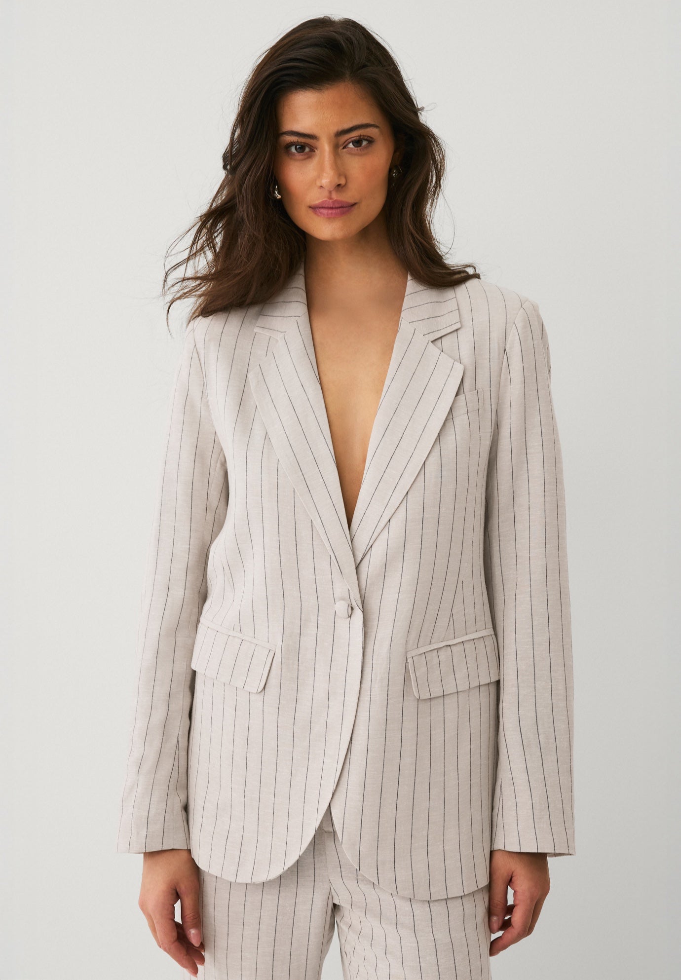 Classic Linen Blazer image number 0