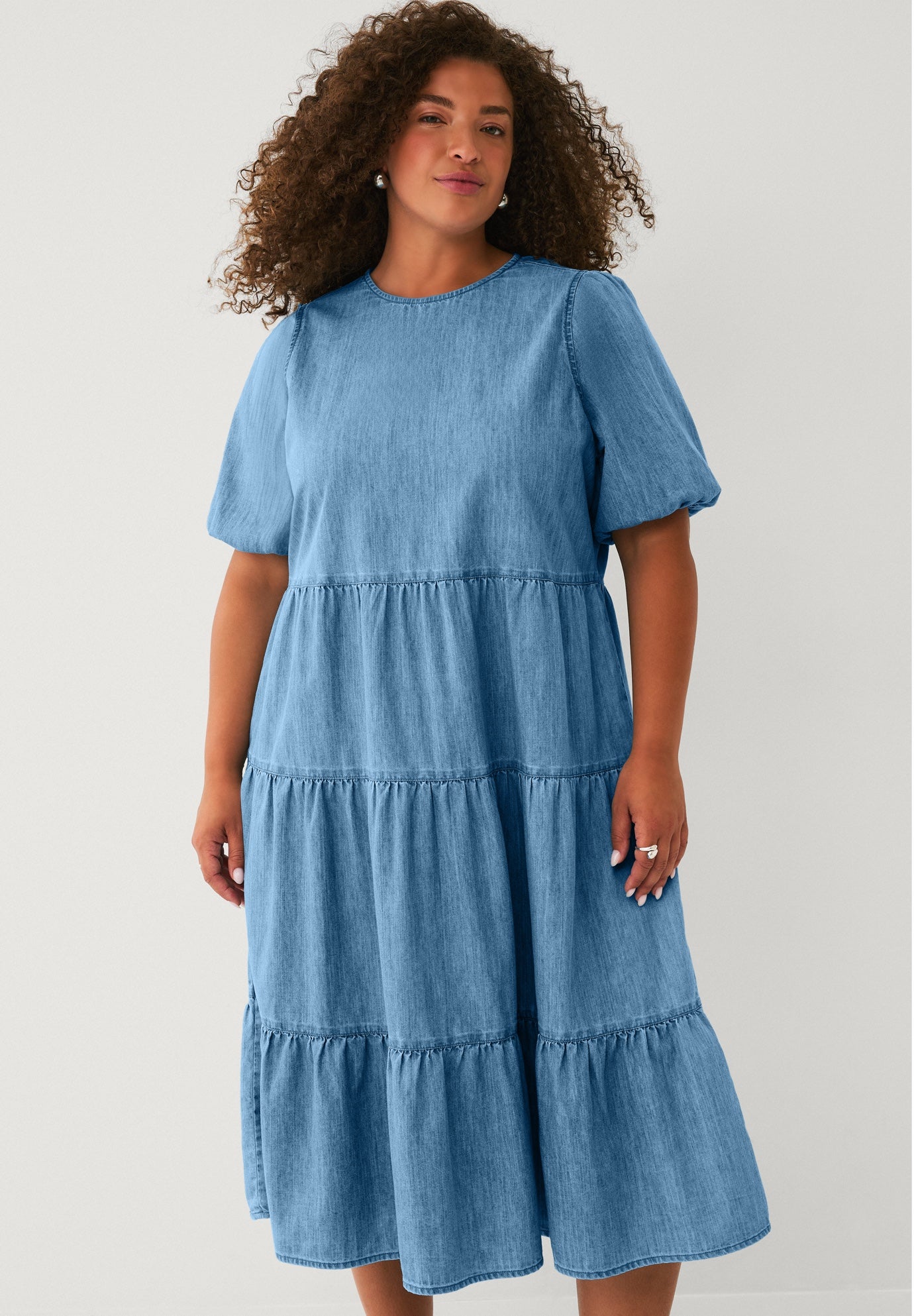 Lightweight Denim Short Sleeve Tiered Midi Dress image number 0