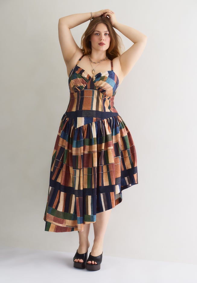 Bustier Drop Waist Midi Dress image number 4