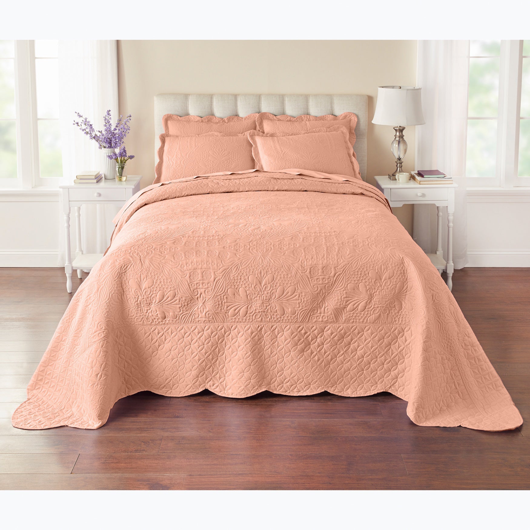 Lily Damask Bedspread image number 0