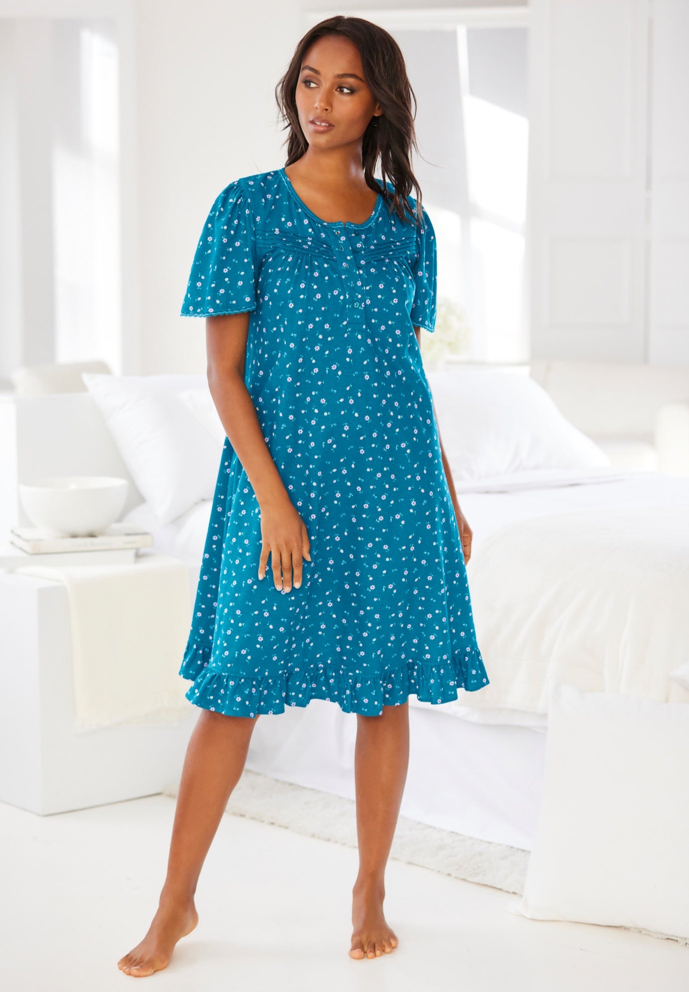 Short Floral Print Cotton Gown image number 4