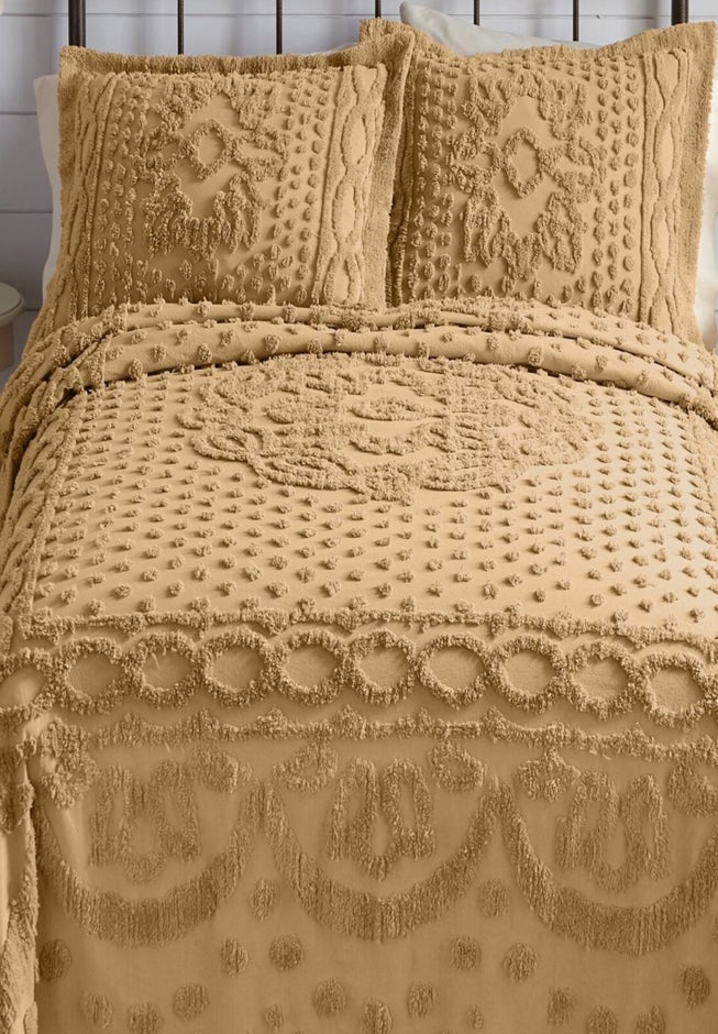 100% Cotton Georgia Chenille Bedspread image number 1