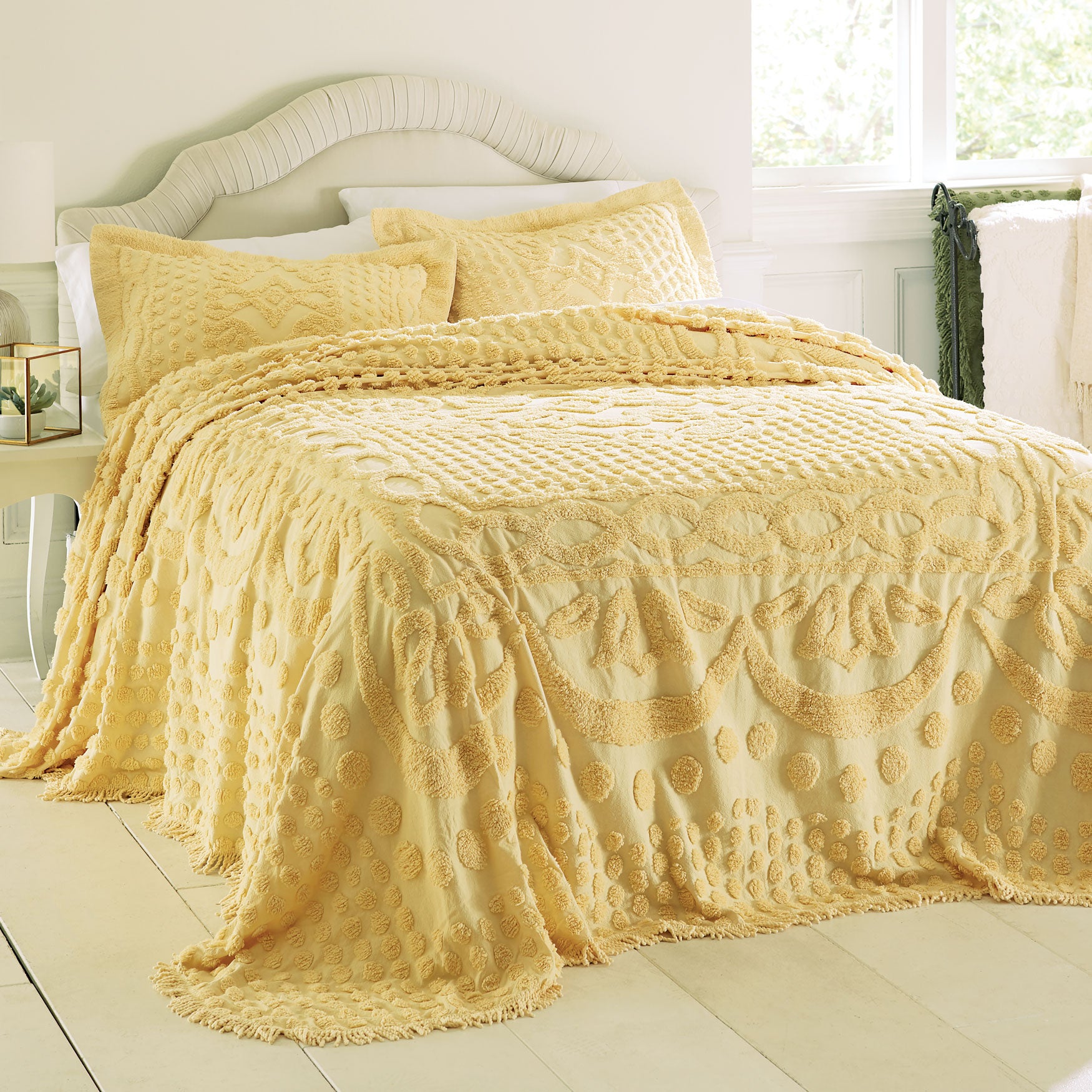 100% Cotton Georgia Chenille Bedspread image number 0