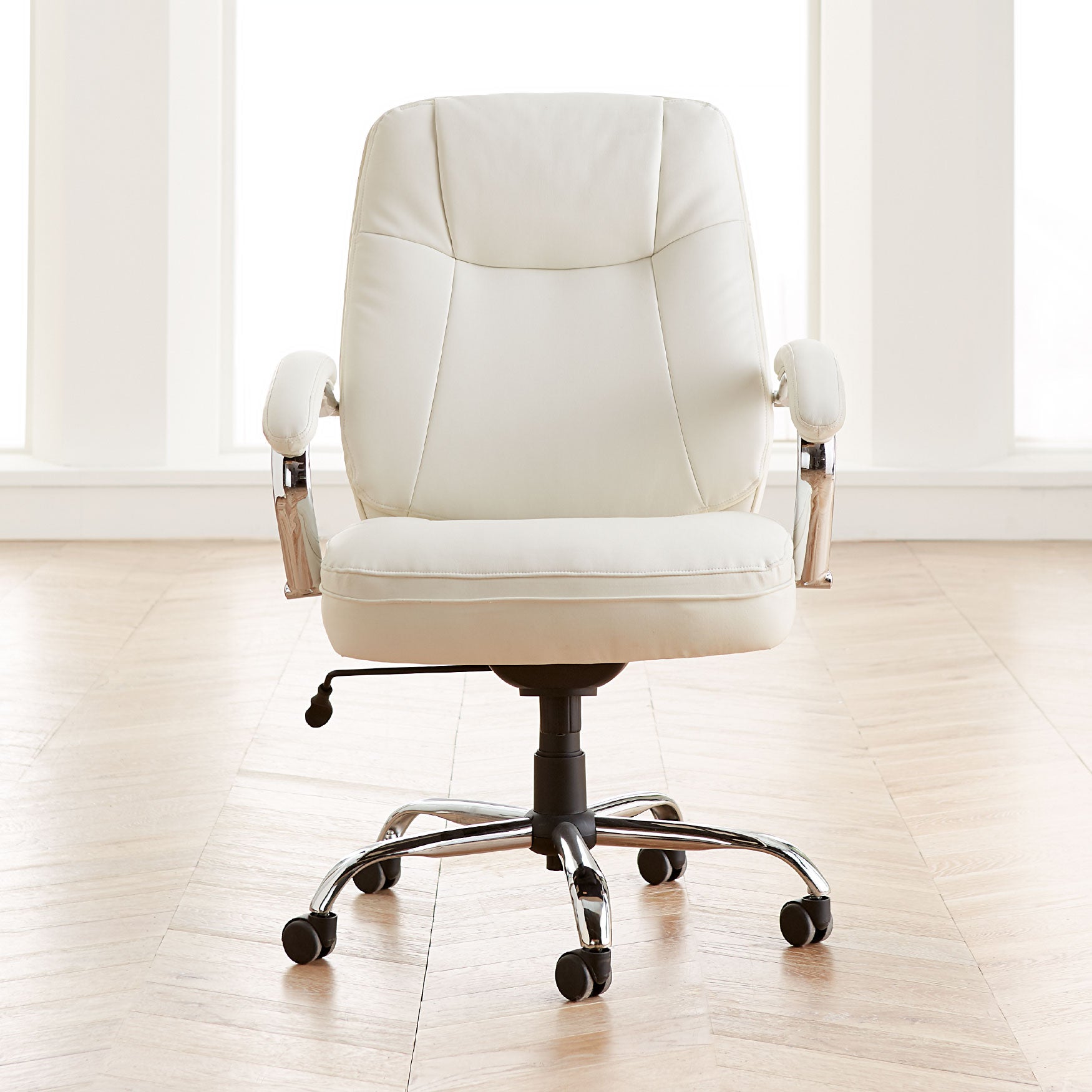 Oversized Women's Office Chair | Ellos