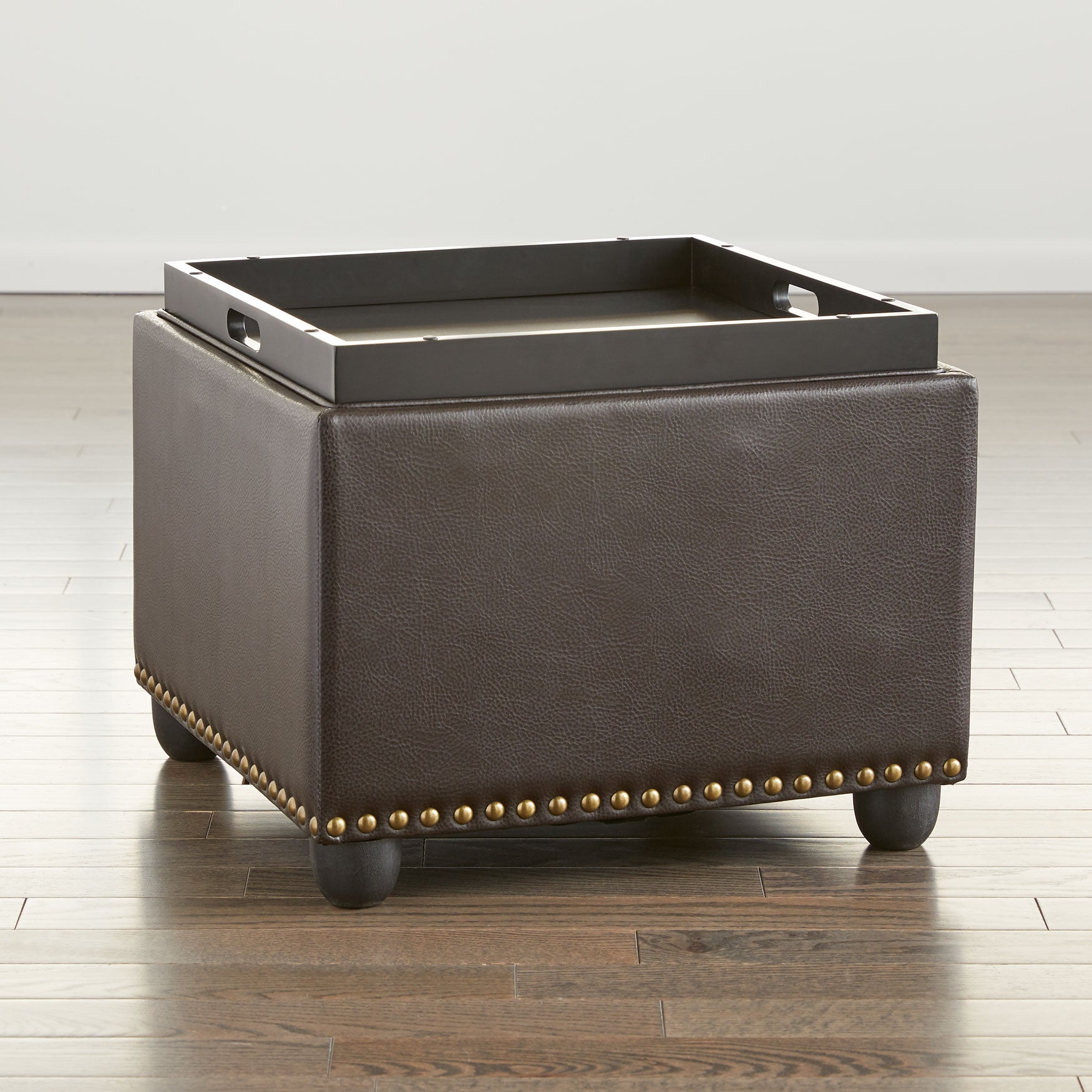 Studded Ottoman with Tray Ellos