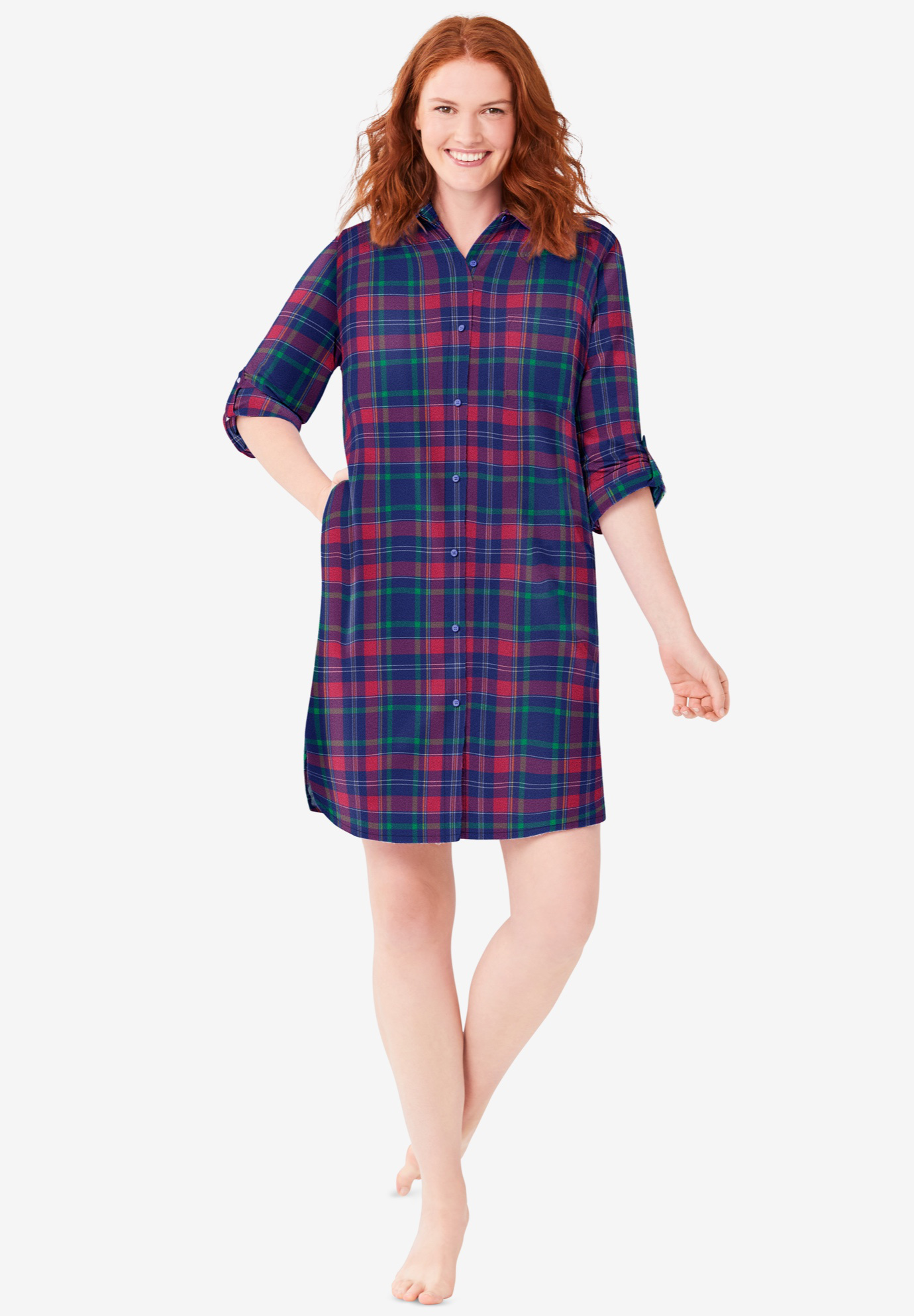 Sleepshirt in plaid flannel with button front, 