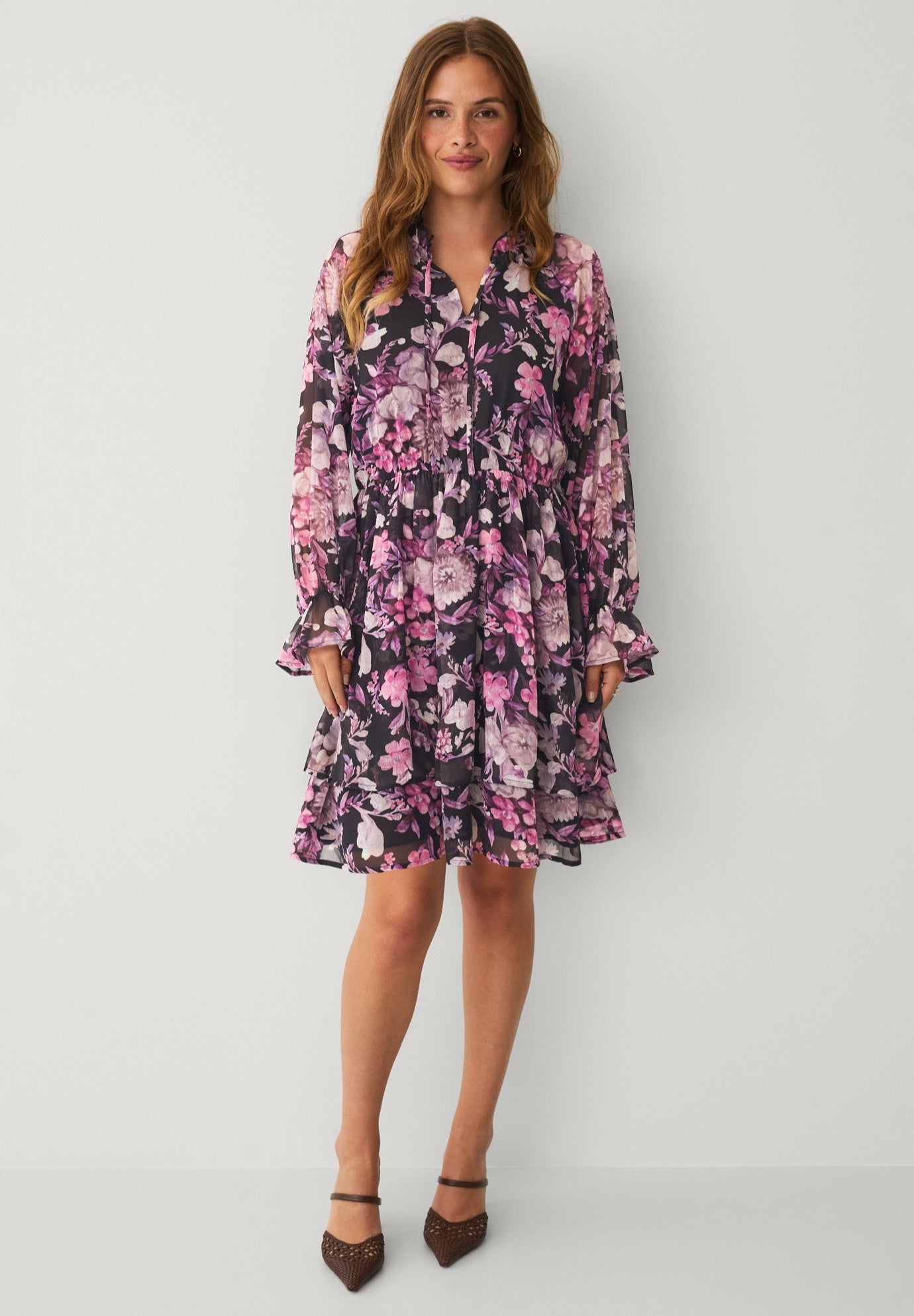 chiffon babydoll dress Short The ruffled keyhole neckline Cup:A chapel train Pink chiffon J. Crew Light Blue